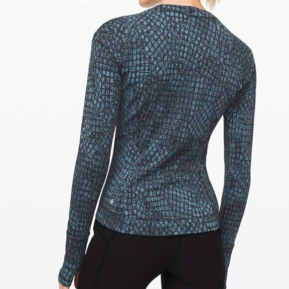 Lululemon Close to Crossing Long Sleeve *Jacquard Size M - Picture 2 of 7